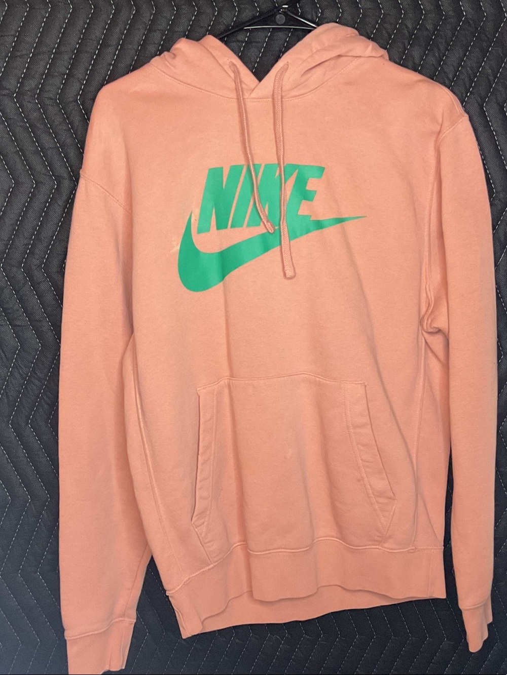 Nike Men’s Peach Hoodie with Green Logo